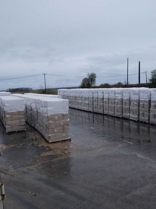 Коноп за строителство(конопени стърготини), конопобетон. Внос: Франция