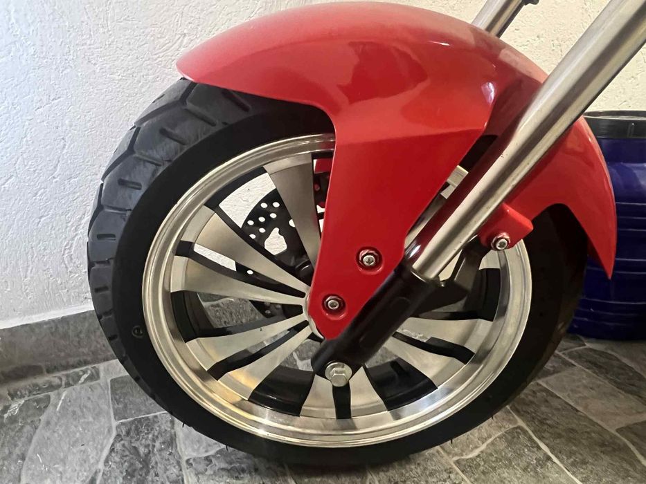 Scuter electric!  Model 2024