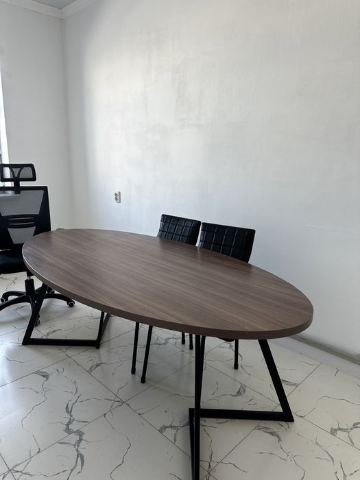 Стол для Офис Состояние хорошее.