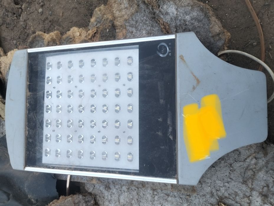 Прожекторы новые