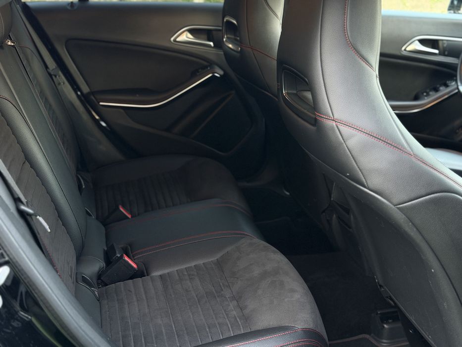 Mercedes cla  AMG  si in Rate