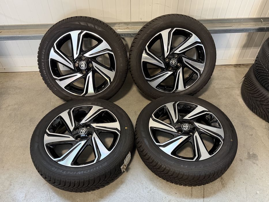 Jante originale Toyota Aygo X Anvelope 175 65 17 rulate maxim 100km