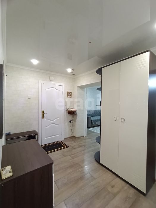 3-к 63 кв.м. На букетова