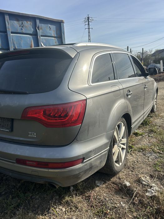 Far dreapta led , xenon Audi Q7 facelift 2012
