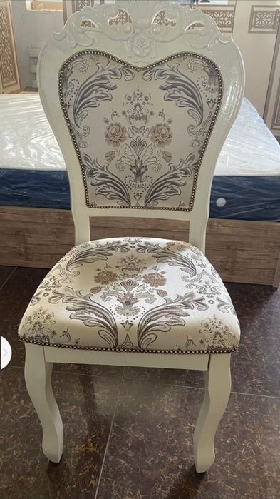 Стулья в отличном состоянии