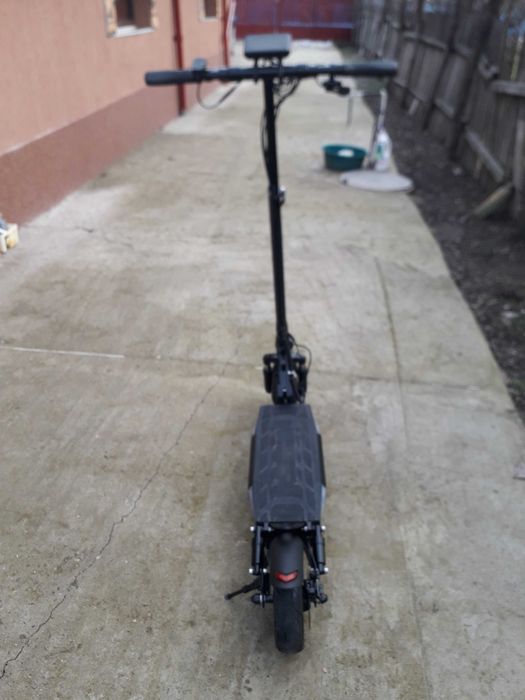 Trotineta electrică marca Ruptor R1 Lite