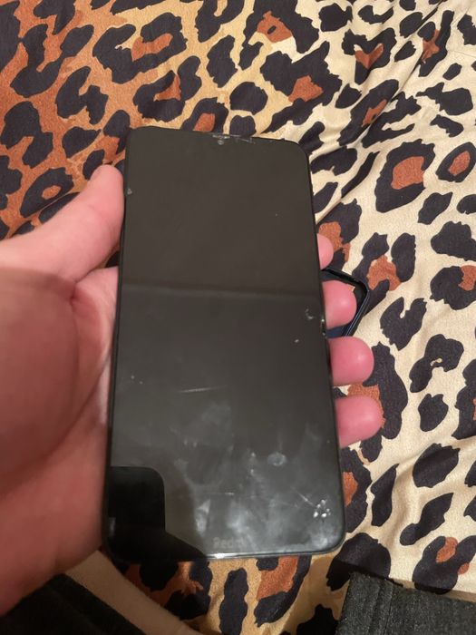Продаётся Redmi 8 4/64