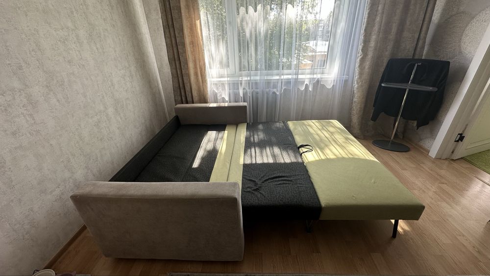 Продам диван в хорошем состоянии