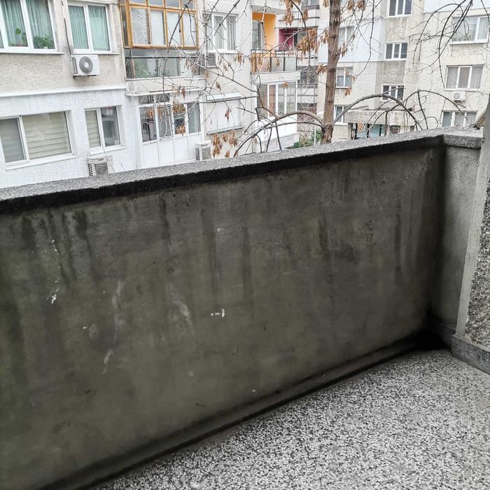 Продава се Тристаен апартамент в Варна, Зимно кино Тракия - 82 кв.м за 1927 €/кв.м - Снимка #9