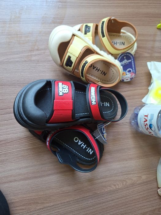 Сандалии новые          .