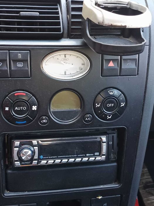 Ford Mondeo an 2003