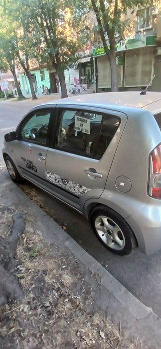 Японче от 2007г Дайхатсу-проиьводство на Тойота!Бензин,1,3,ръчни,4х4!