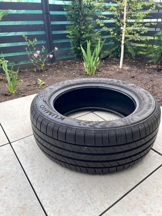 OCAZIE! Set complet anvelope vara KUMHO ECSTA 235/55  R18 100V SUV DOT 5024/ Decembrie 2024 NERULATE
