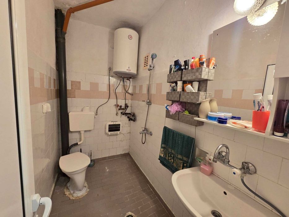 Продава се Четиристаен апартамент в Нова Загора - 73 кв.м за 973 €/кв.м - Снимка #11