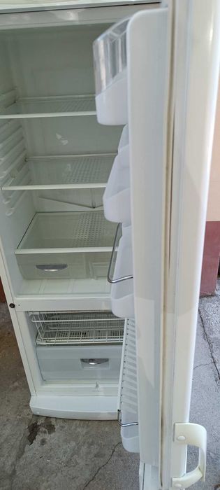 хладилник с долен фризер Горение  Gorenje