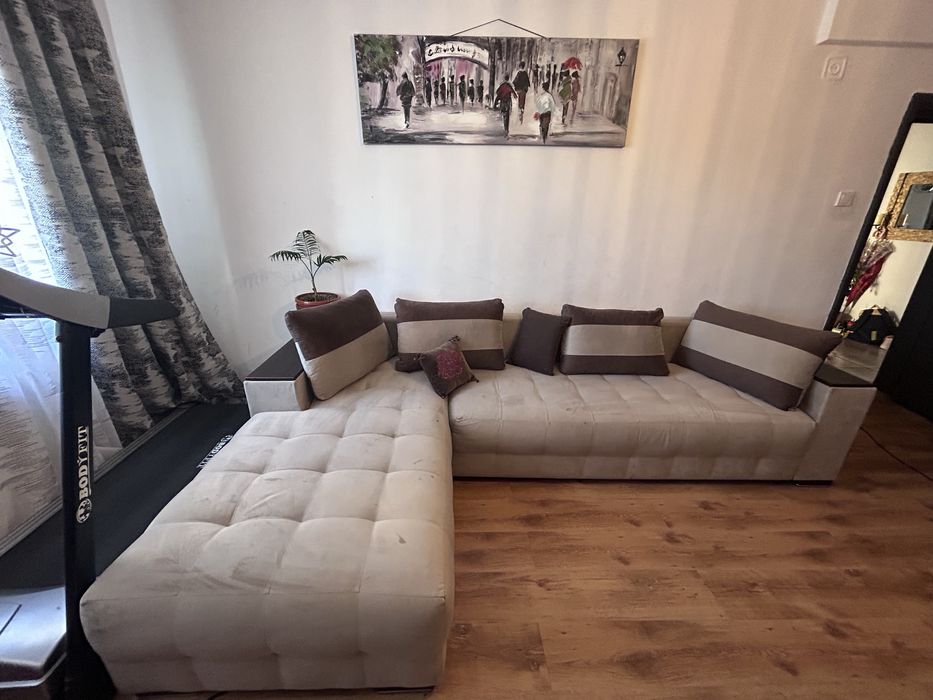 Coltar extensibil cu lada depozitare