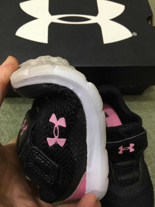 Papuci sport, marimea 25, Under Armour