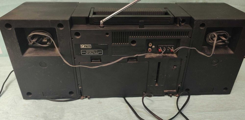 Hitachi TRK-W540E radio cassette player Хитачи радио касетофон работещ