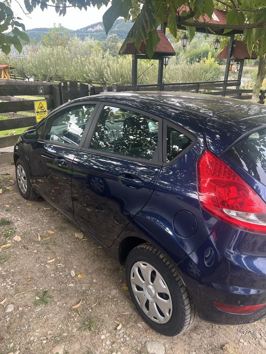 FORD Fiesta 2010 — imagine 3