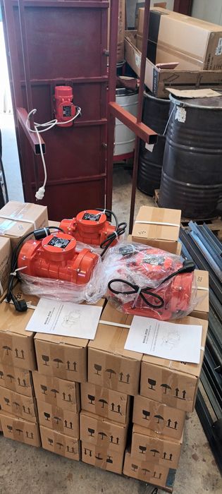 Motor vibrant profesional (mese de vibrat)