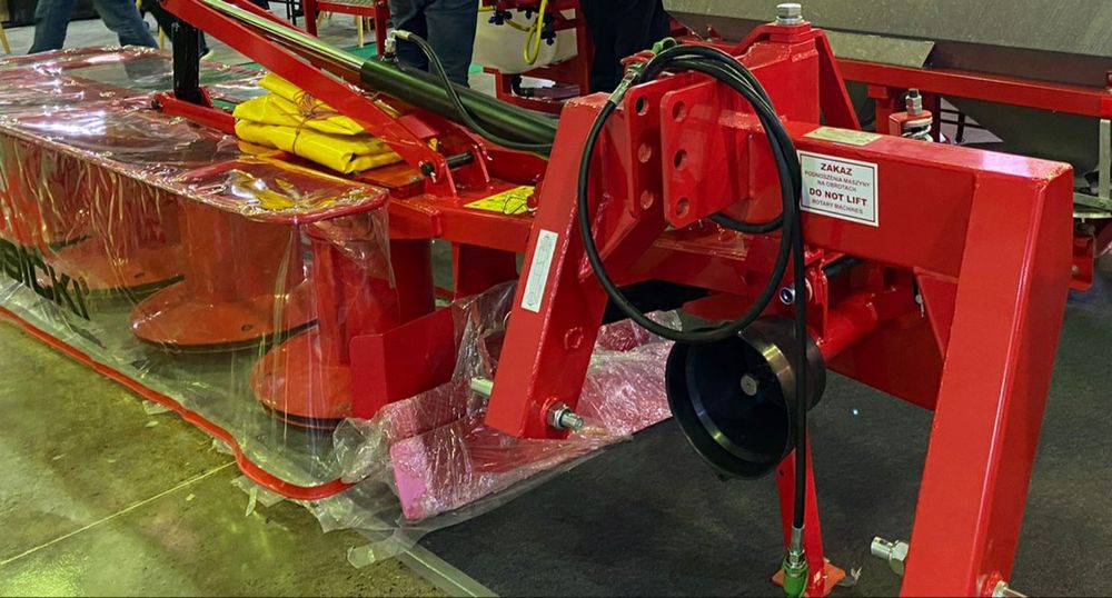 Роторная косилка Lisicki.