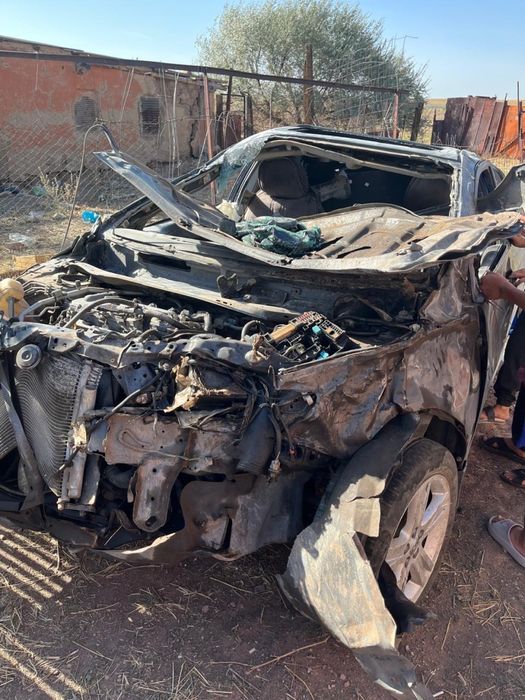 Машина побитая дтп аваринный