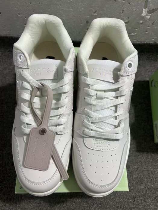 Off-White Out Of Office Gri