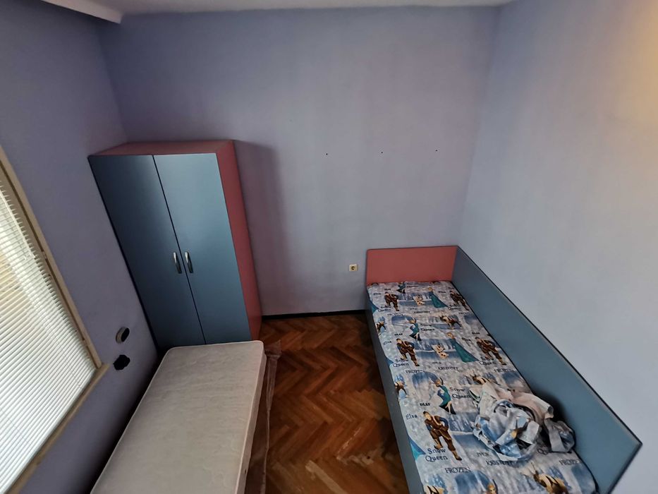 Дава се под наем Двустаен апартамент в Бургас, Възраждане - 45 кв.м за 132.6 € - Снимка #1