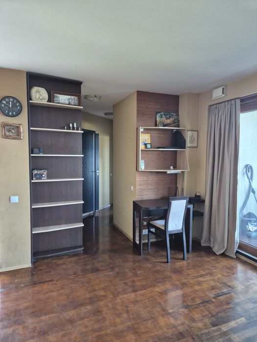 Дава се под наем Тристаен апартамент в Балчик - 100 кв.м за 650 € - Снимка #4