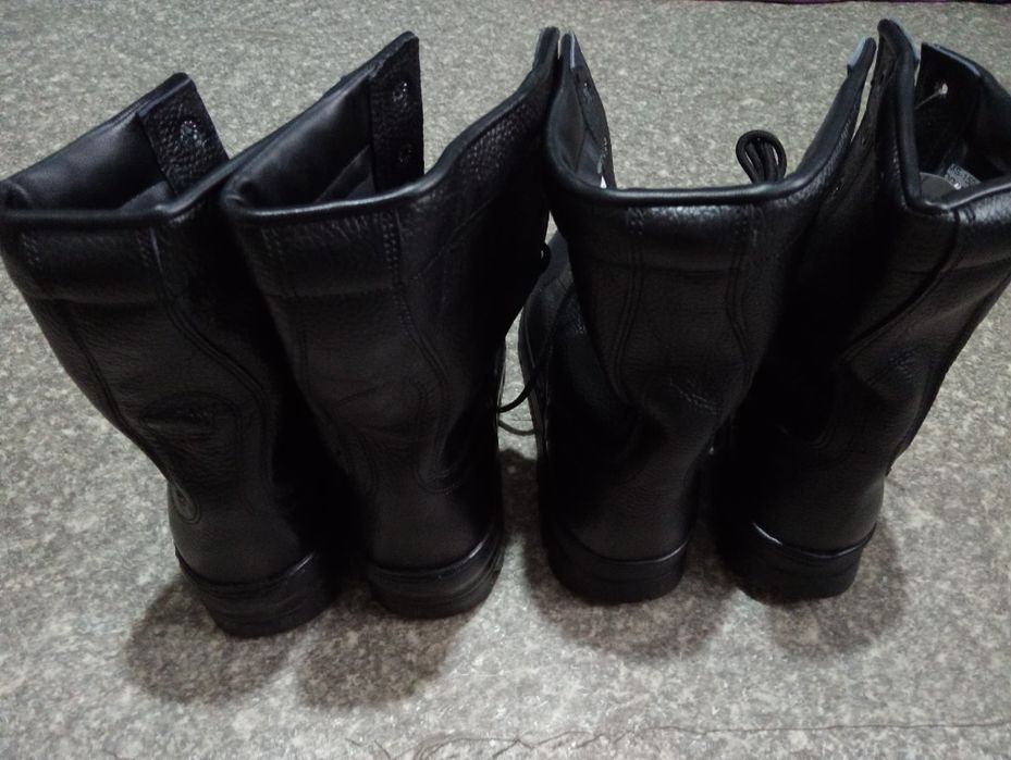 Продаю берцы натуральные кожы