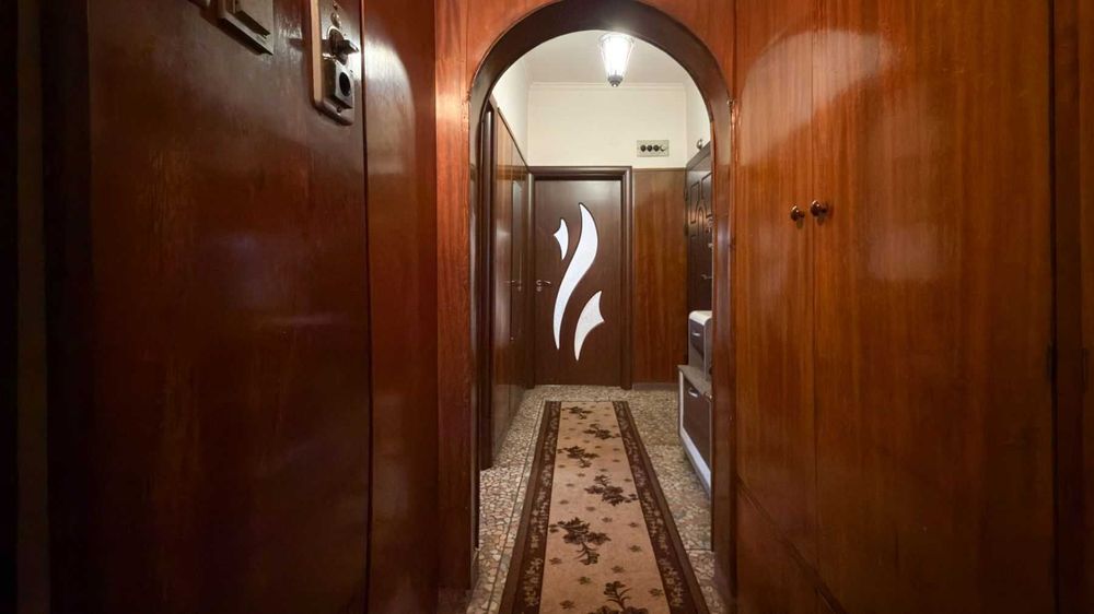 Продава се Тристаен апартамент в София, Медицинска академия - 74 кв.м за 2275 €/кв.м - Снимка #7