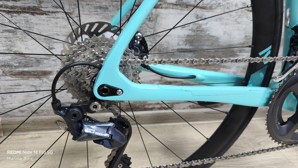 Карбонов шосеен велосипед Bianchi Specialissima CV Disc Ultegra | 57
