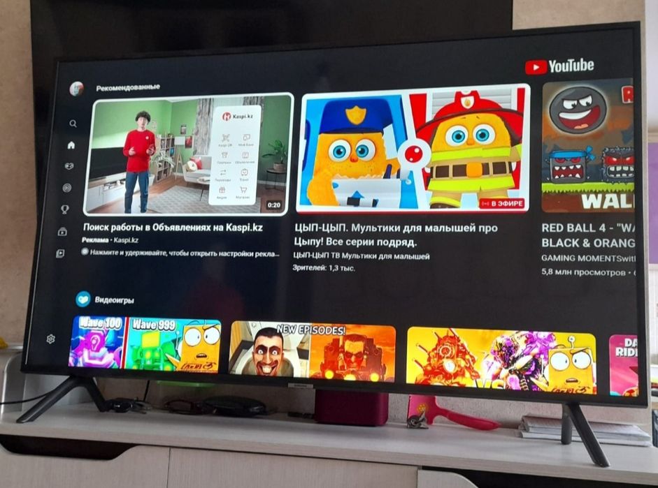 Samsung 110 см smart tv телевизор