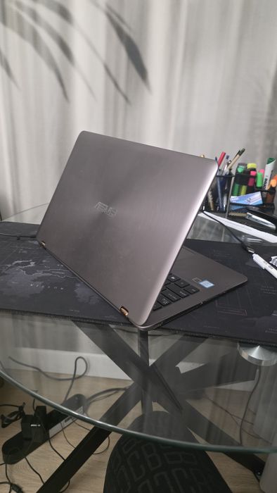 ASUS ZenBook Flip - I7- touch