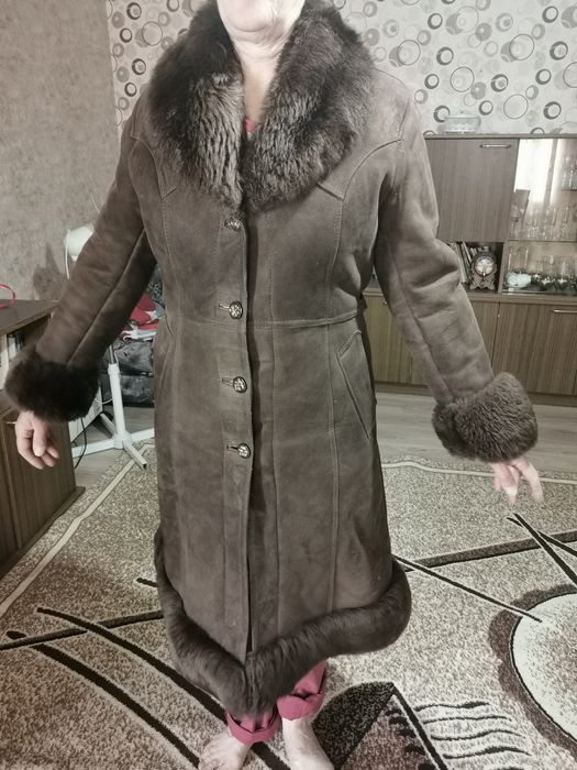 Дамска палто от естествена кожа