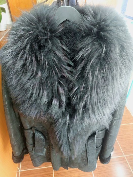 Cojoc piele naturala cu guler din blana naturala