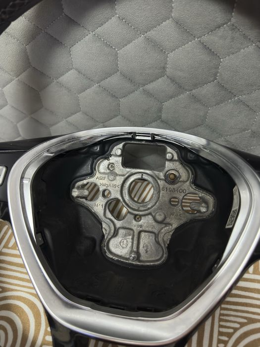 Volan Volkswagen Passat B8 / B6 / B7 / Golf VII / CC //