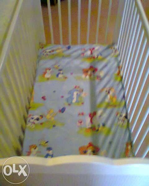 Patut IKEA cu saltea antibacteriana