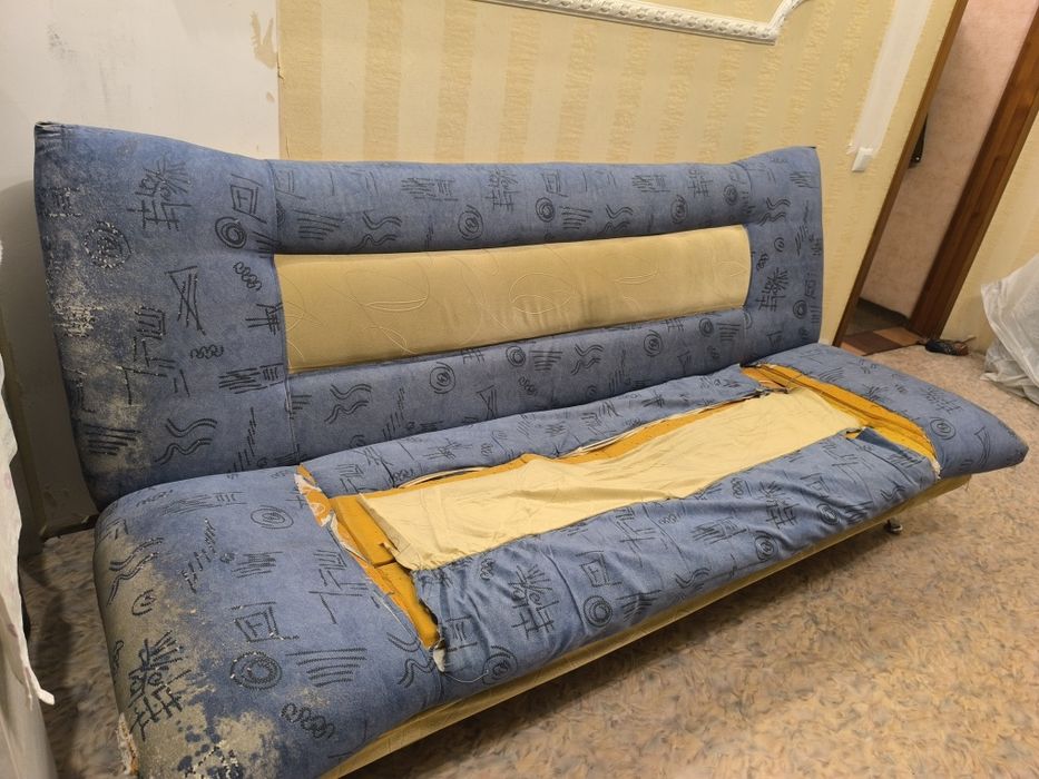 Отдам диван бесплатно