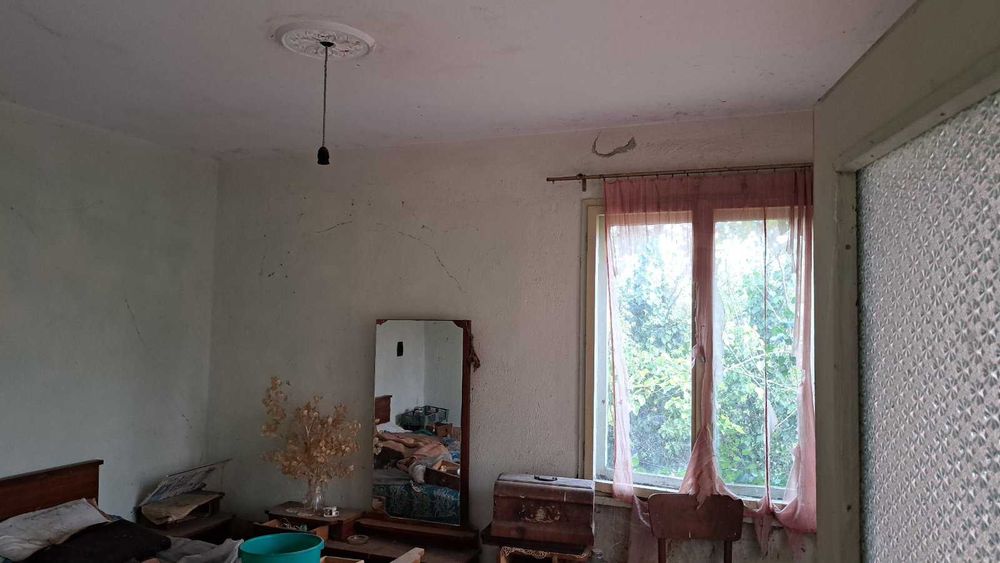 Къща за продажба в с. Калояновец