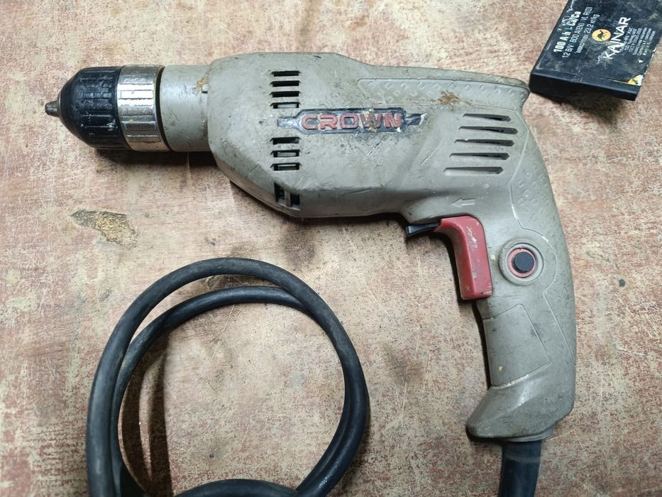 Продам электро инструменты