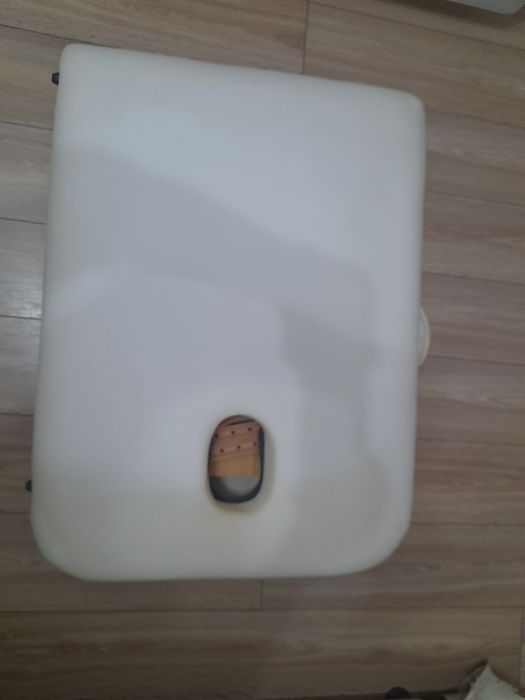 Masa de masaj în stare buna de functionare