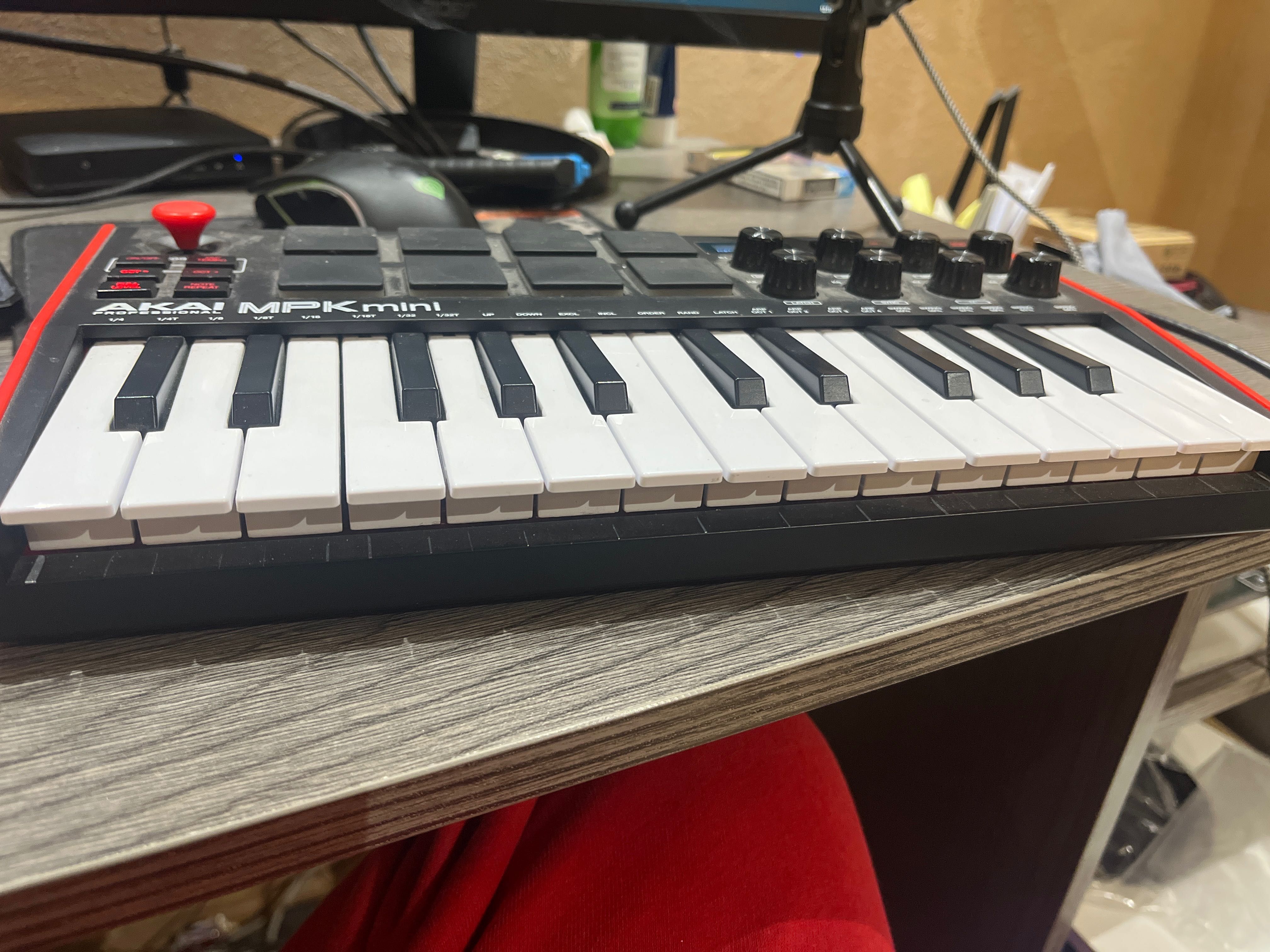 Akai mpk mini keyboard гр. София Дружба 2 • OLX.bg