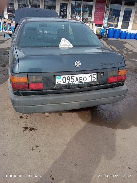 Продам пасат б3 1,8 газ бензин