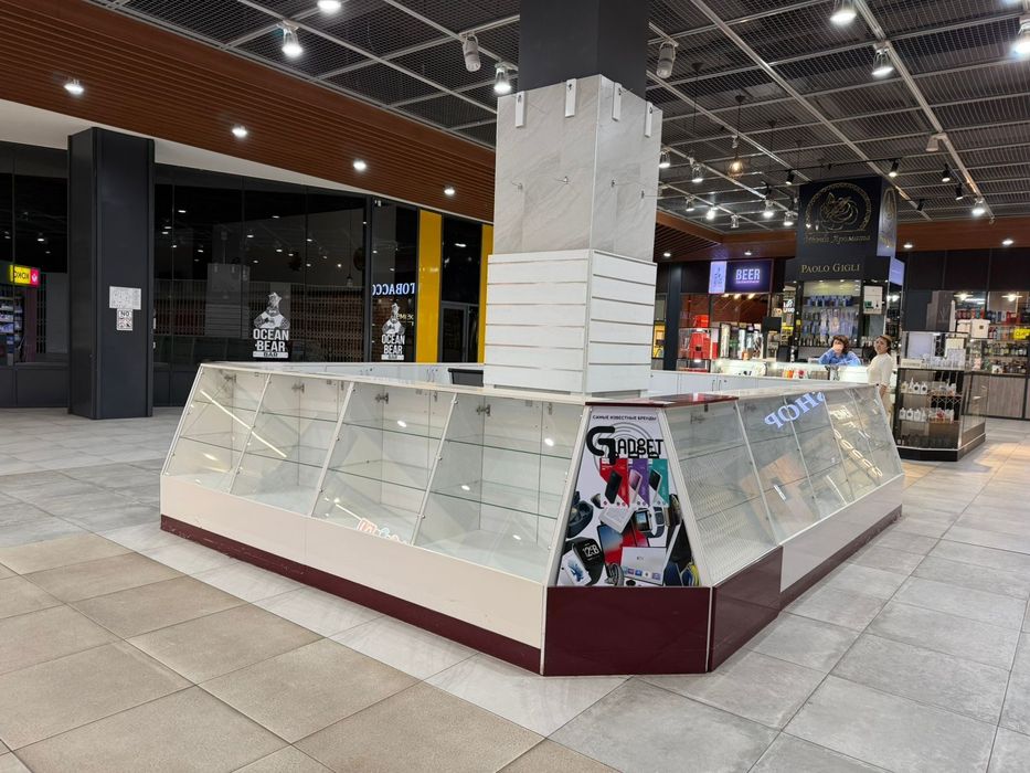 Продам Торговые ветрины