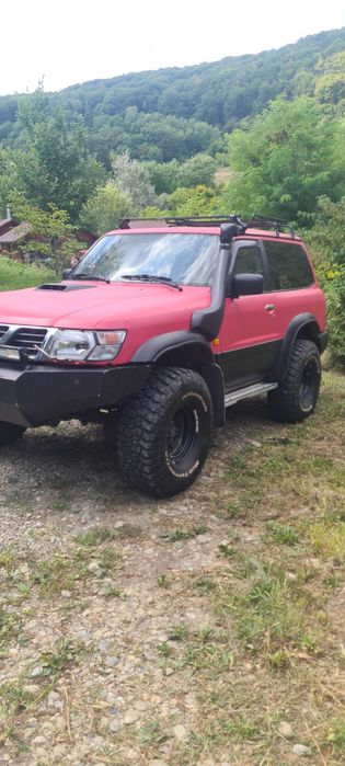 Nissan PATROL Y61