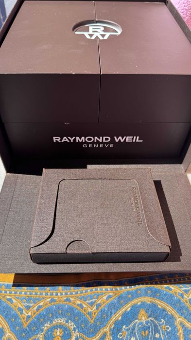 Часовник Raymond Weil Parsifal Automatic Chronograph/Хронограф (18к Злато безел) – Пълен Комплект