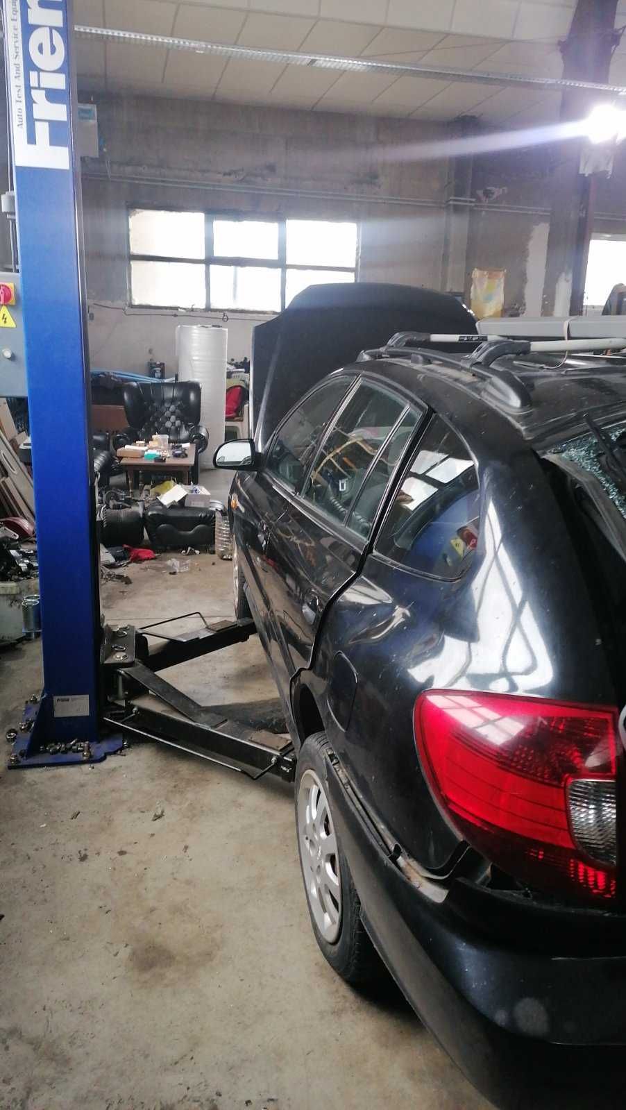 Kia Rio 1,3 i , Кия Рио на части! Юни 2003, Комби гр. Дупница • OLX.bg