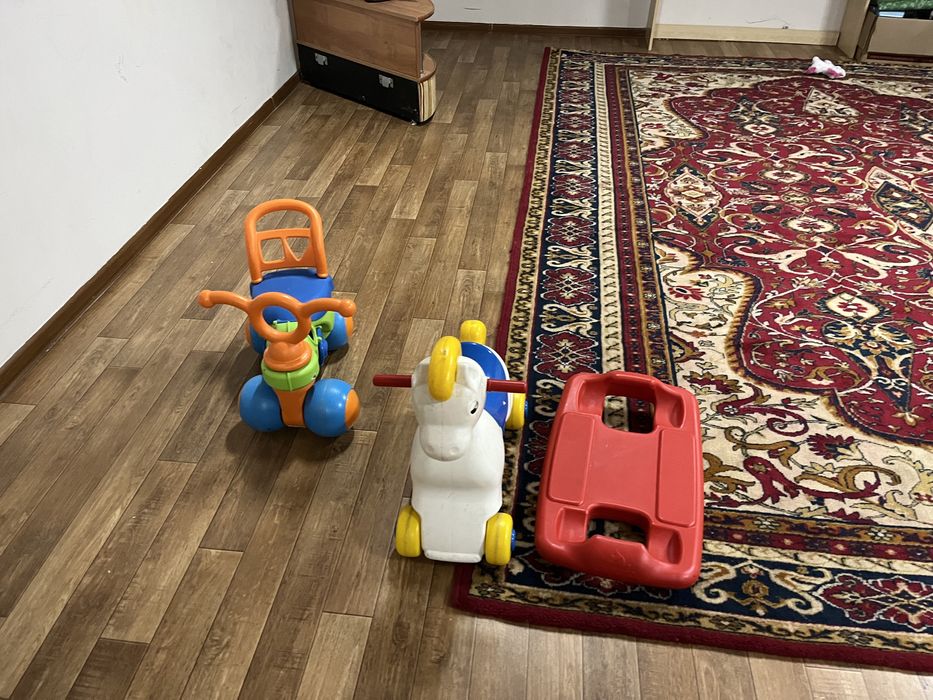 Детские игрушки