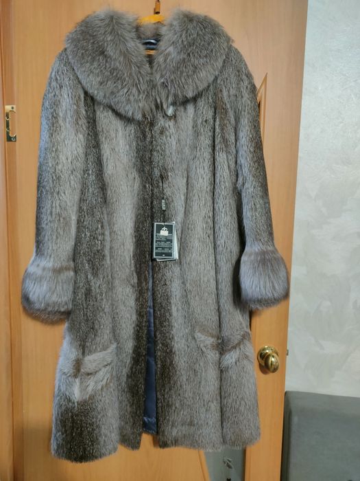 Продам шубу нутрия